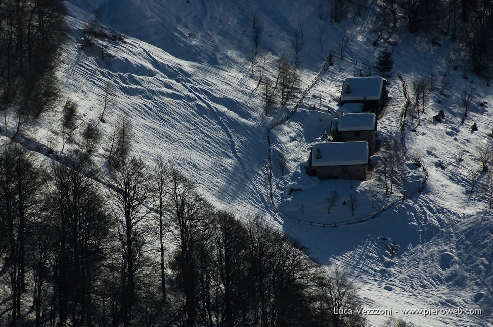 09-SGUARDO A VALLE.jpg